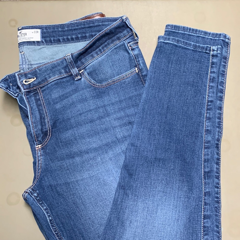 Women’s Hollister jeans
